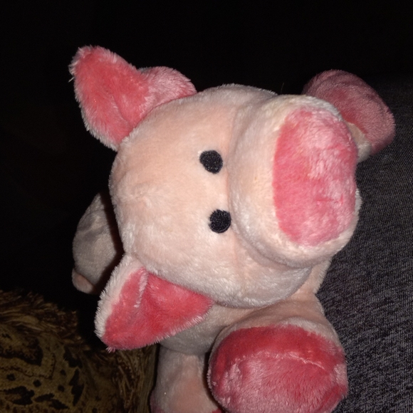 Soft Stuffed Pink Pig - Picture 3 of 3